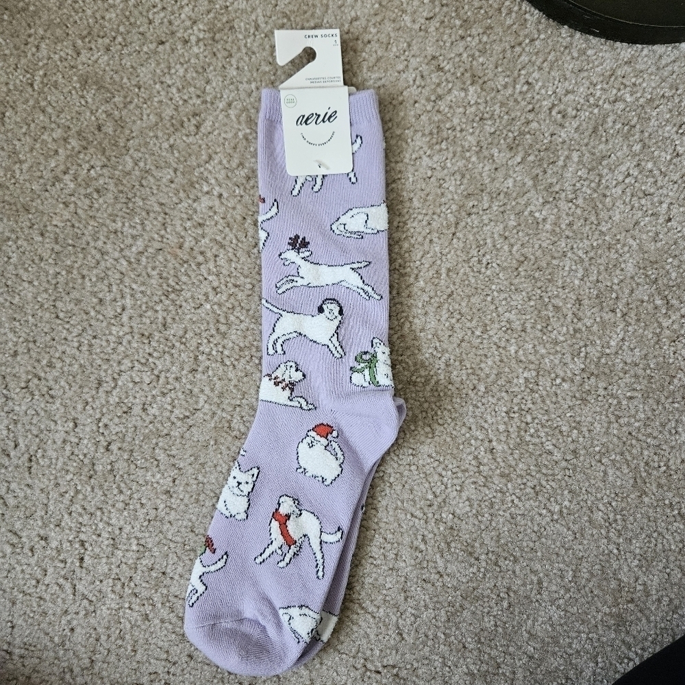 Nwts aeries holiday socks